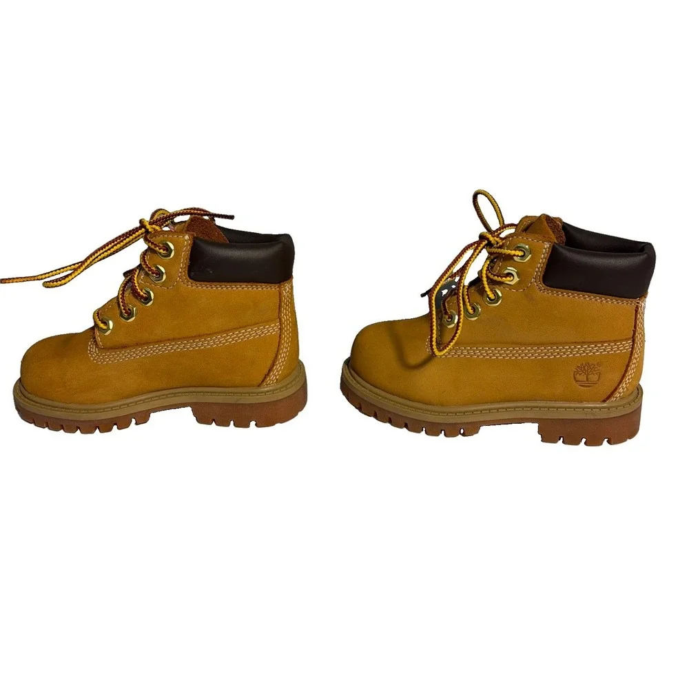 Size 7 toddler Timberland premium 7 Inch waterproof boots Gorpcore Hiking Fall